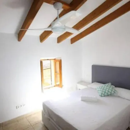 Typical Old Majorcan House With A Private Pool *
