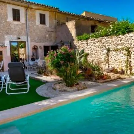 Typical Old Majorcan House With A Private Pool Holiday home *